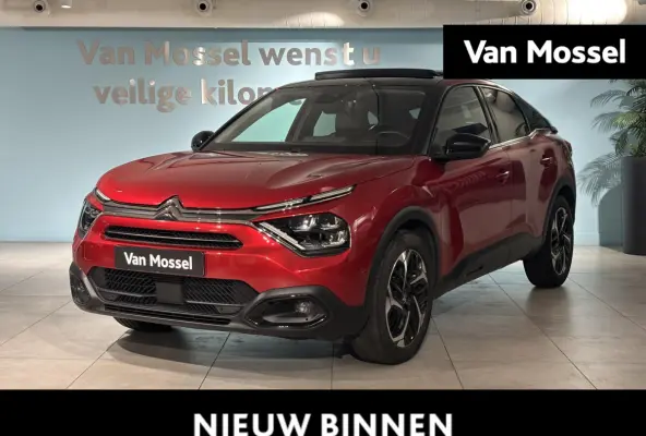 1.2 Puretech Feel Pack | Panorama dak | Cruise Control | Camera achter | Head- Up Disdplay | Apple Carplay-Android Auto