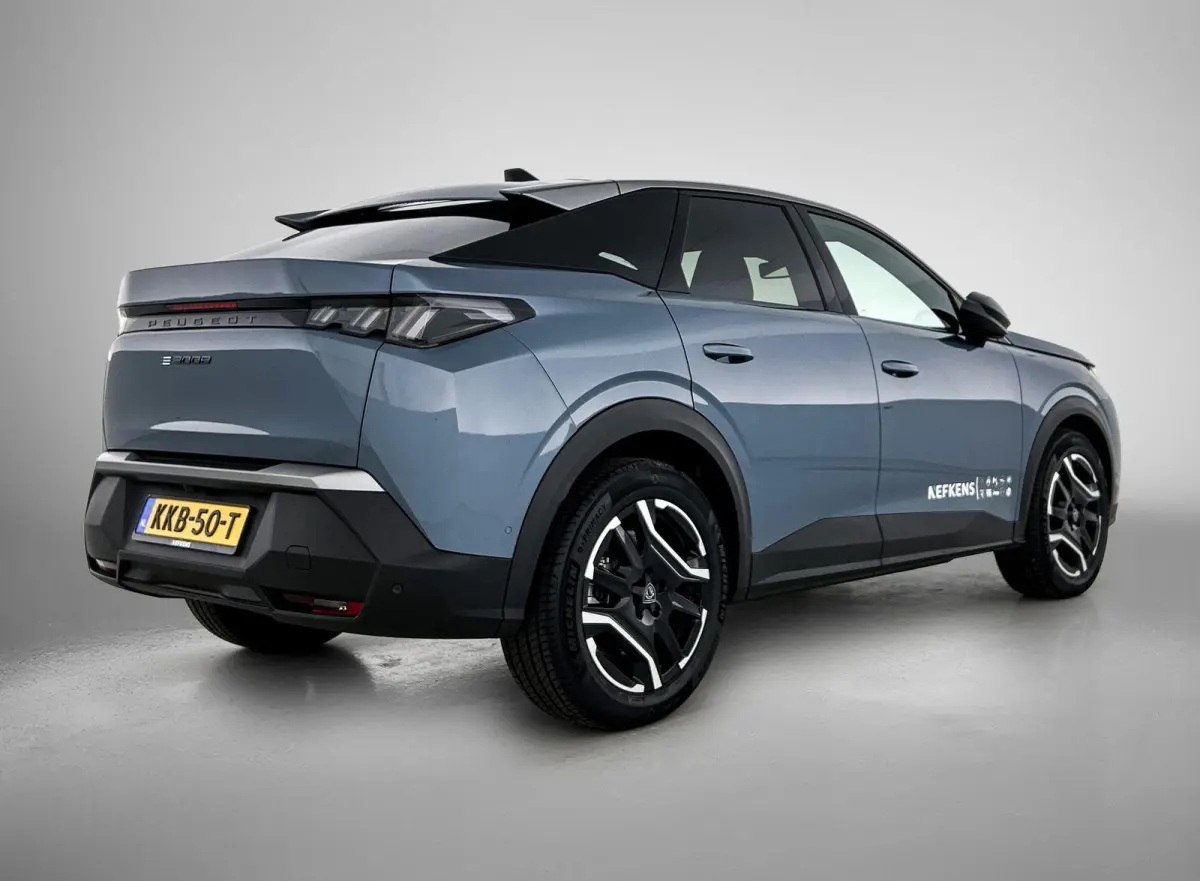 Allure Avantage 210pk 73 kWh Automaat | Navigatie | Accu 99% | Adaptieve Cruise Control | Stoelverwarming | Dodehoek Bewaking | Apple Carplay/Android Auto |