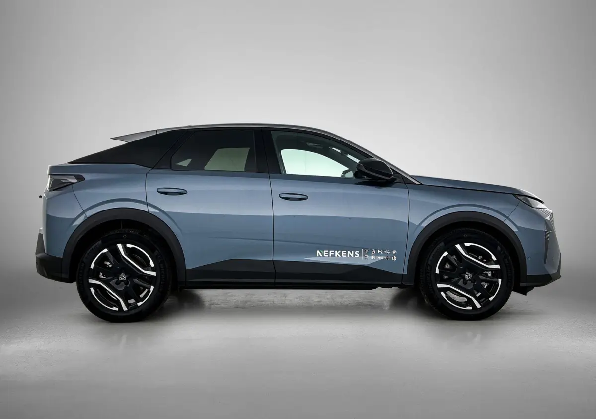 Allure Avantage 210pk 73 kWh Automaat | Navigatie | Accu 99% | Adaptieve Cruise Control | Stoelverwarming | Dodehoek Bewaking | Apple Carplay/Android Auto |