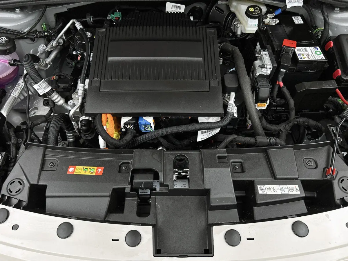 156pk La Prima 54 kWh Automaat | Tot 8 Jaar Garantie | 3 Fase | Elektrische Achterklep | Elektrische Bestuurdersstoel met Massage | Navigatie | Climate Control | Adaptieve Cruise Control | 1