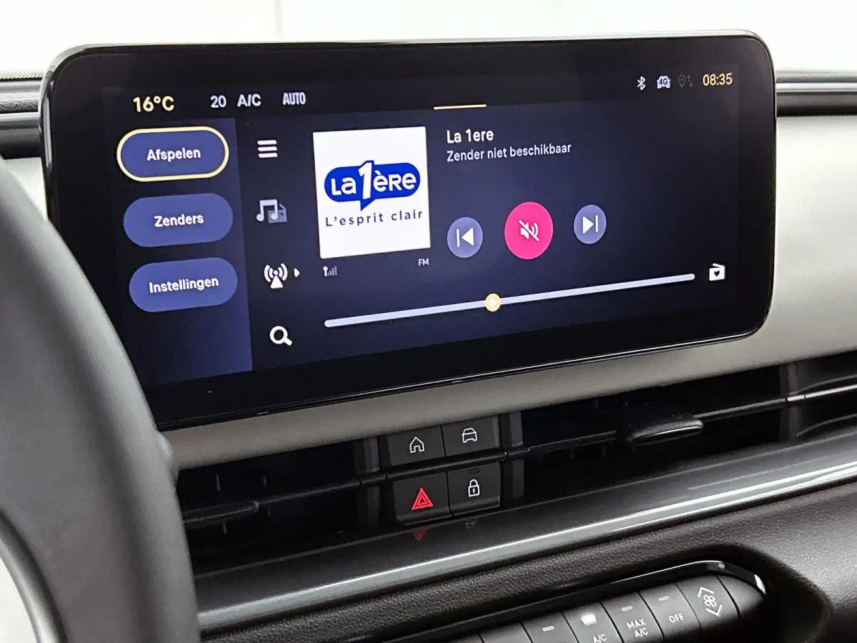 156pk La Prima 54 kWh Automaat | Tot 8 Jaar Garantie | 3 Fase | Elektrische Achterklep | Elektrische Bestuurdersstoel met Massage | Navigatie | Climate Control | Adaptieve Cruise Control | 1