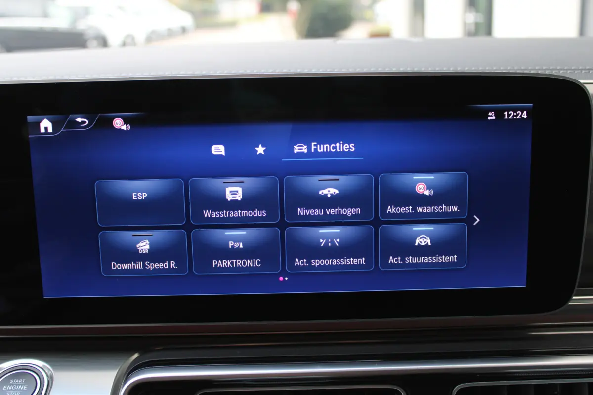 300d / AMG / Exclusive / 7-Pers / 4-Matic / Luchtv / Elec Stoel / Burmester / Vol Opties / NIEUWSTAAT