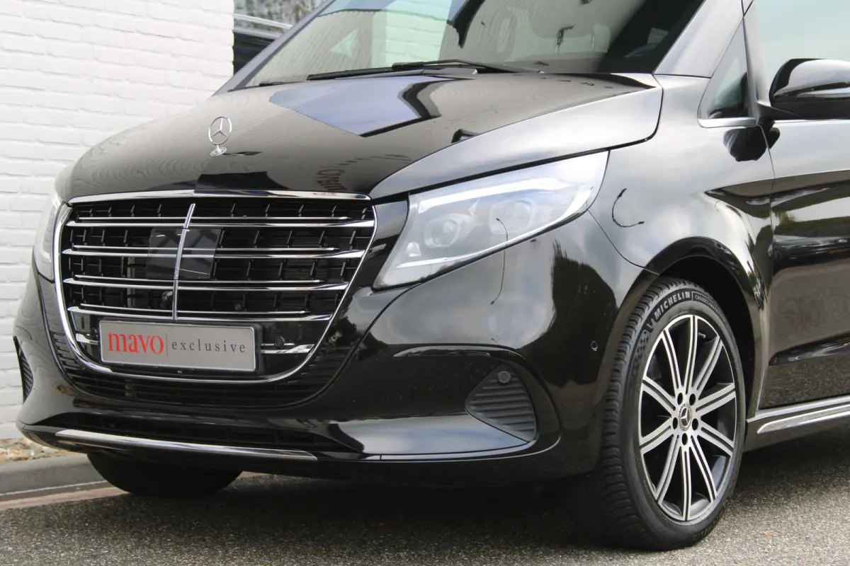 300d / AMG / Exclusive / 7-Pers / 4-Matic / Luchtv / Elec Stoel / Burmester / Vol Opties / NIEUWSTAAT
