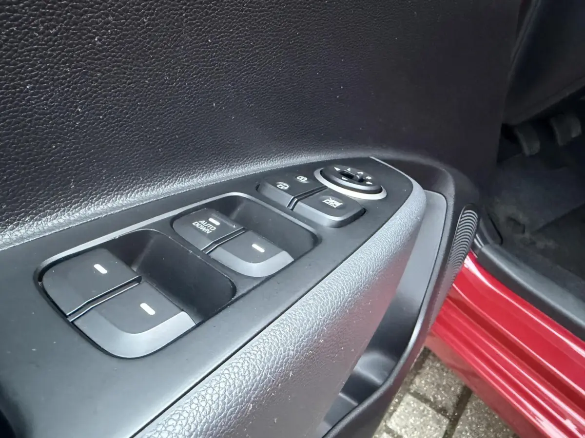 1.0i Comf 2019 Navi CruiseCntrl 1e eig 39418 km