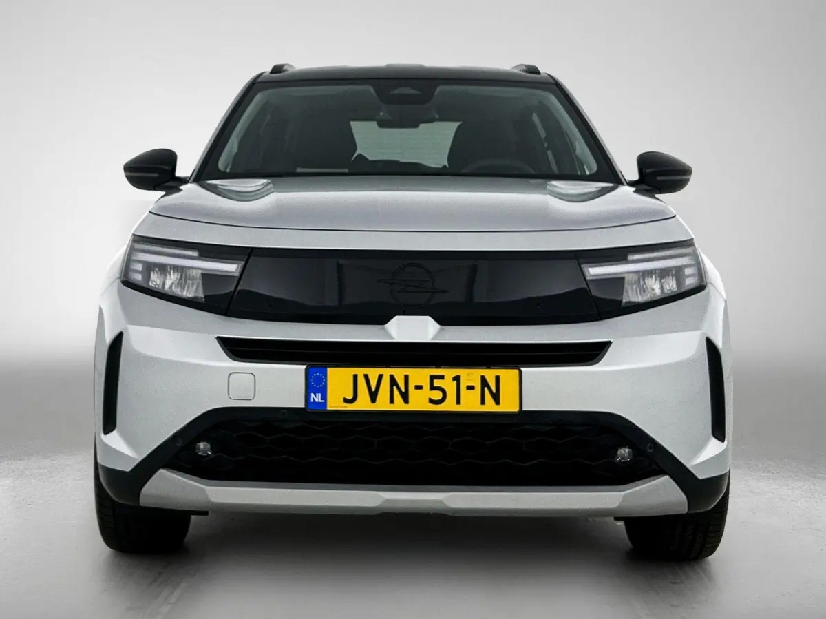 113pk GS 44 kWh Automaat | Tot 8 Jaar Garantie | Winter-Pakket | Dakrails | Navigatie | Climate Control | Cruise Control | Camera | 17"LMV | Dodehoekdetectie |