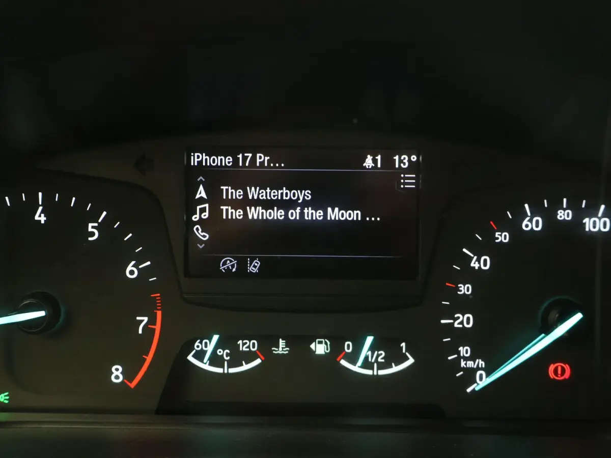 1.0 ECOBOOST ST-LINE + WINTERPACK | NAVIGATIE | APPLE CARPLAY | 17 INCH LMV