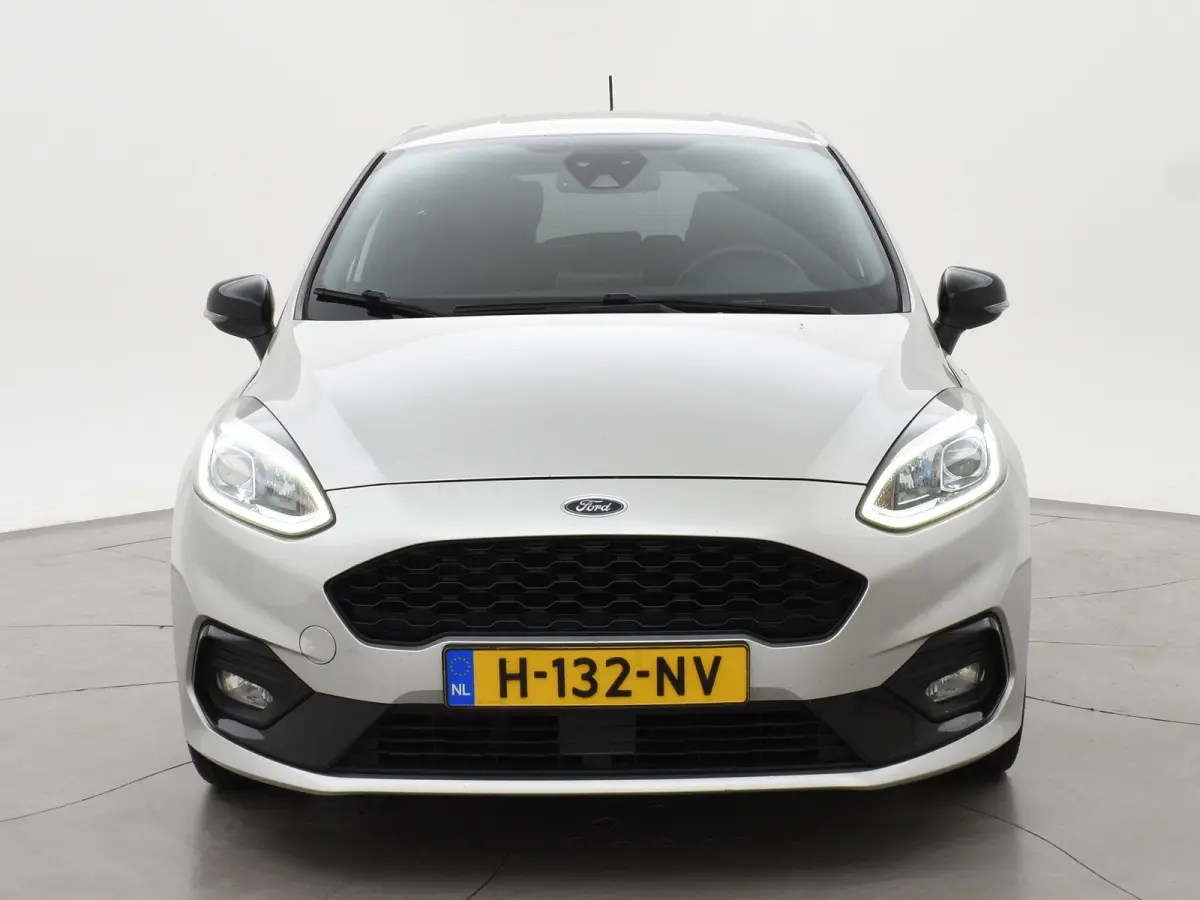 1.0 ECOBOOST ST-LINE + WINTERPACK | NAVIGATIE | APPLE CARPLAY | 17 INCH LMV
