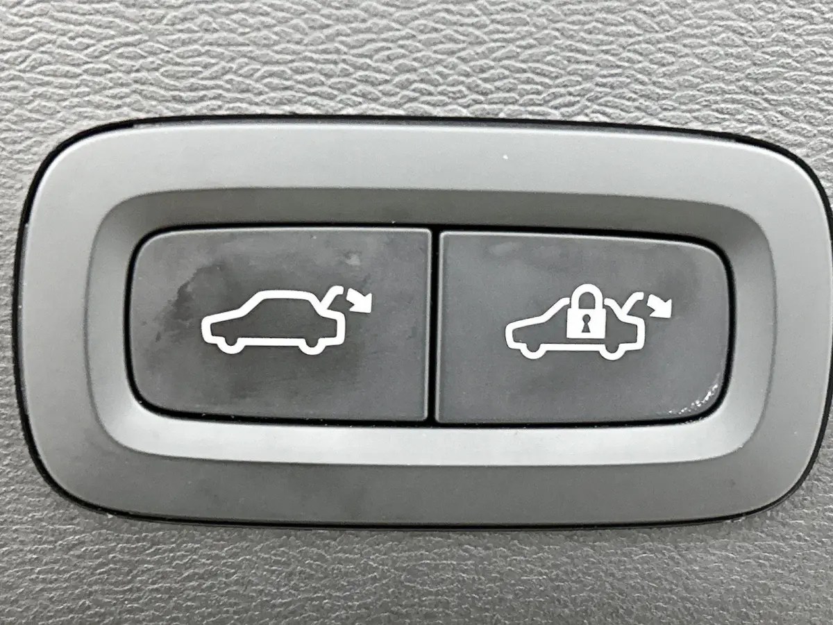 230pk Pro Automaat | 360 Camera | Navivagatie | Elektrische Achterklep | Schuif-/Kanteldak | Harman Kardon |