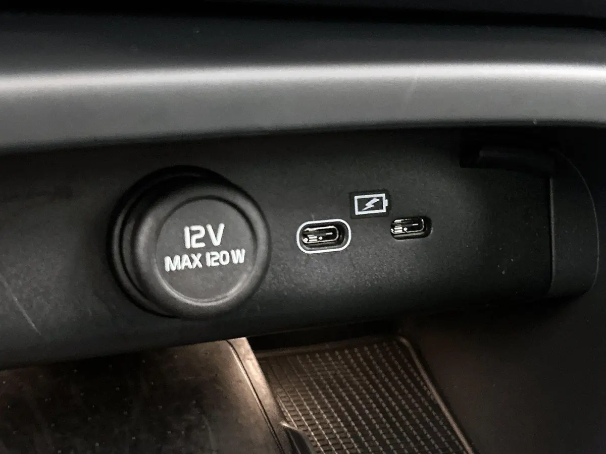 230pk Pro Automaat | 360 Camera | Navivagatie | Elektrische Achterklep | Schuif-/Kanteldak | Harman Kardon |