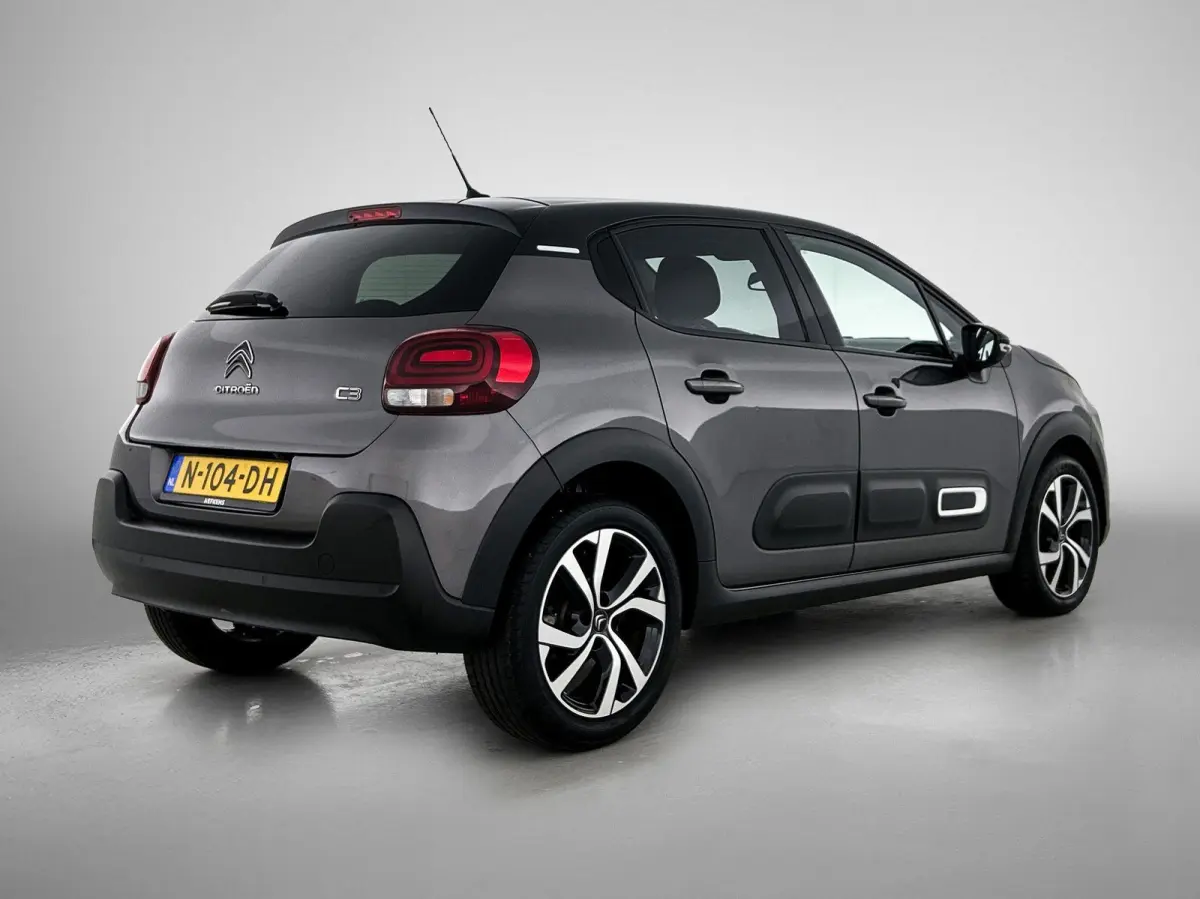 1.2 110pk Shine Automaat | Navigatie | Climate Control | Cruise Control | Camera | LED | 16"LMV |