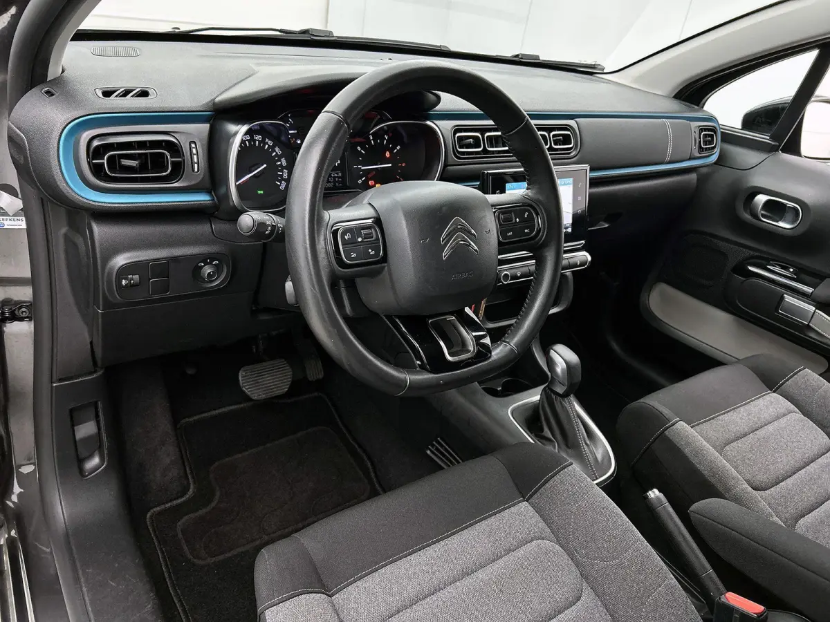1.2 110pk Shine Automaat | Navigatie | Climate Control | Cruise Control | Camera | LED | 16"LMV |