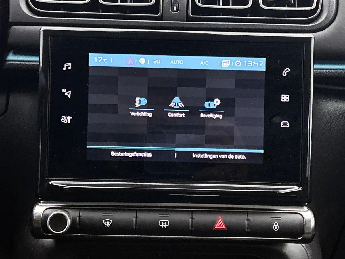 1.2 110pk Shine Automaat | Navigatie | Climate Control | Cruise Control | Camera | LED | 16"LMV |