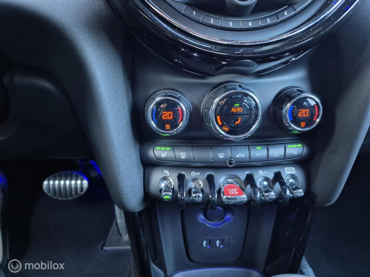 1.5 Cooper JCW Pakket / NAP / Dealer onderhouden