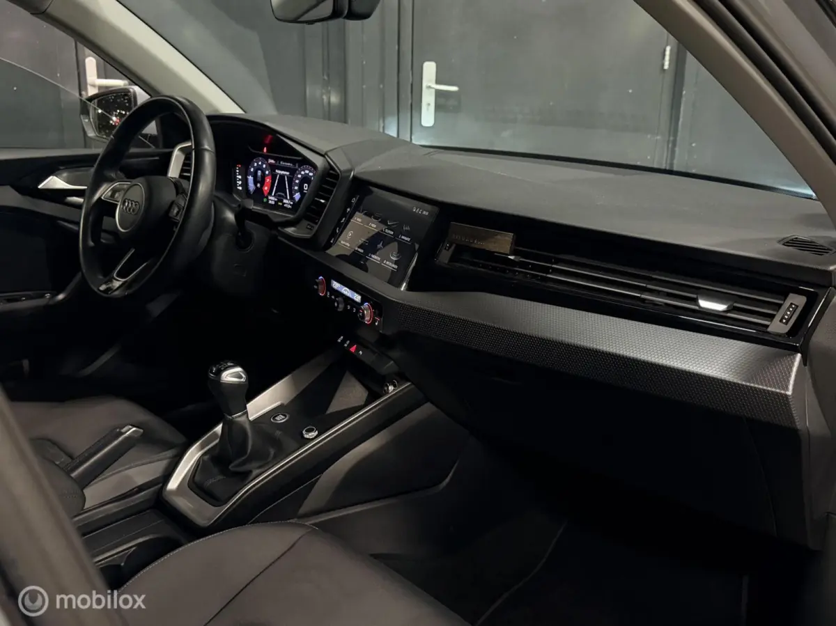 30 TFSI S edition carplay/stoelverwarming