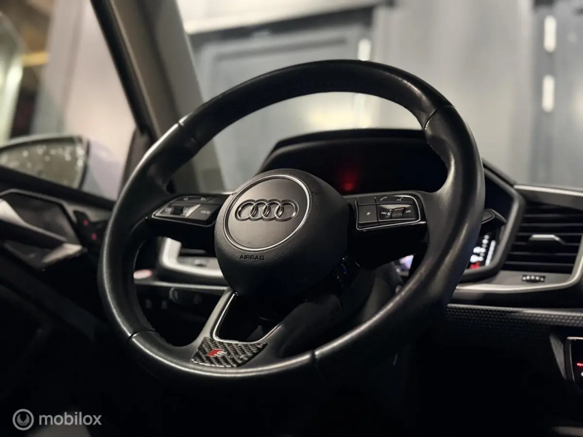 30 TFSI S edition carplay/stoelverwarming