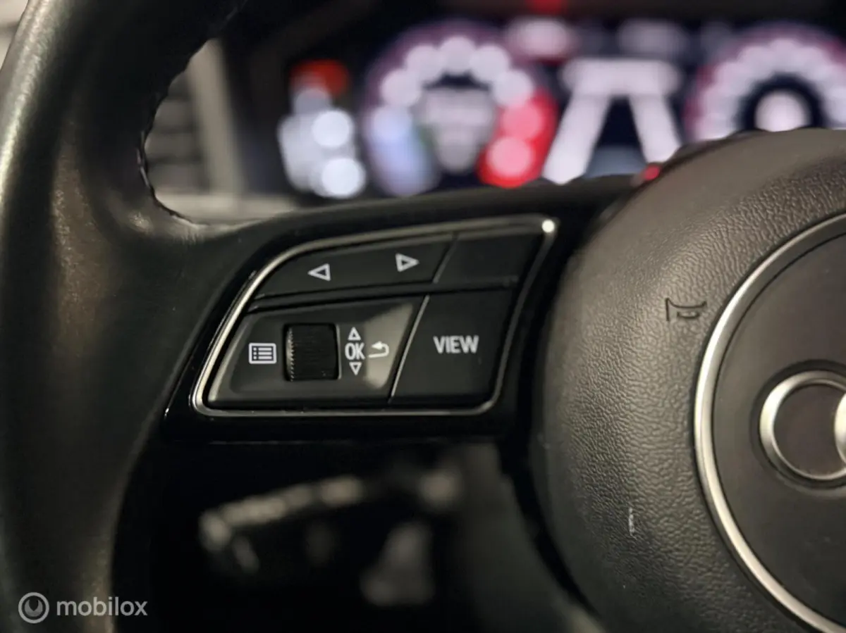 30 TFSI S edition carplay/stoelverwarming