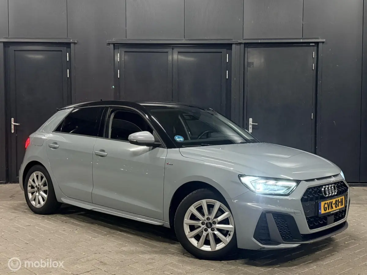 30 TFSI S edition carplay/stoelverwarming