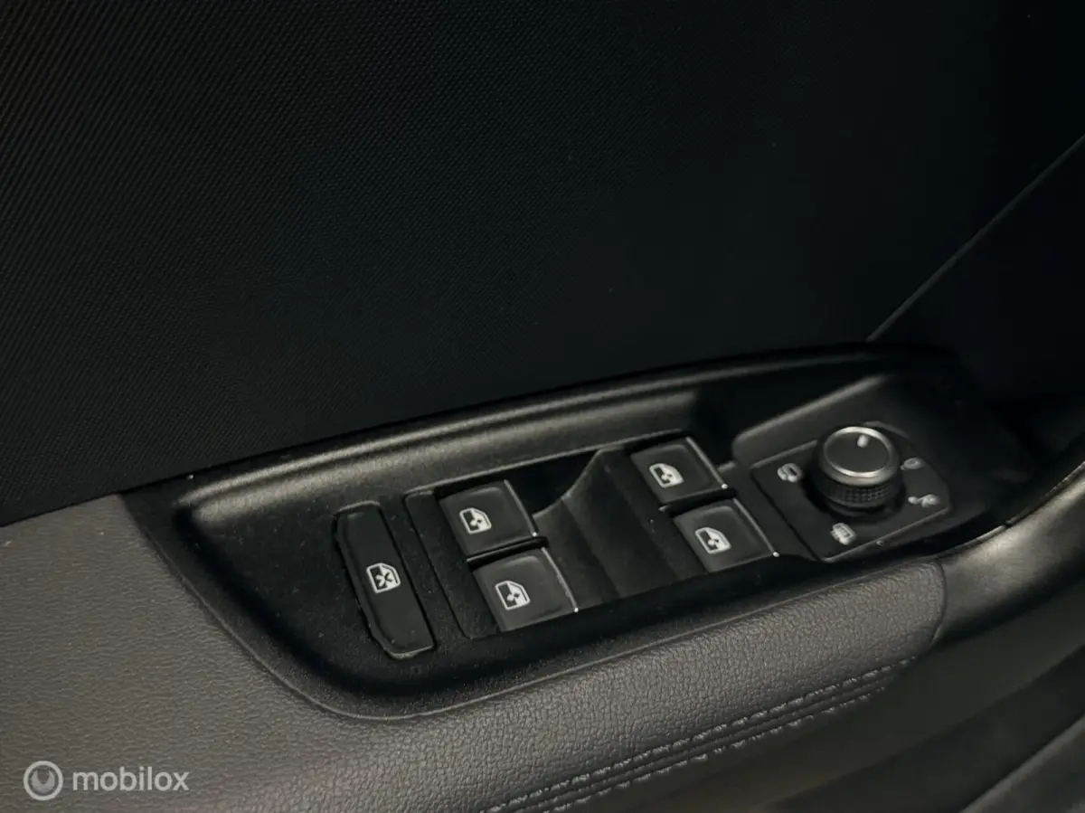 30 TFSI S edition carplay/stoelverwarming