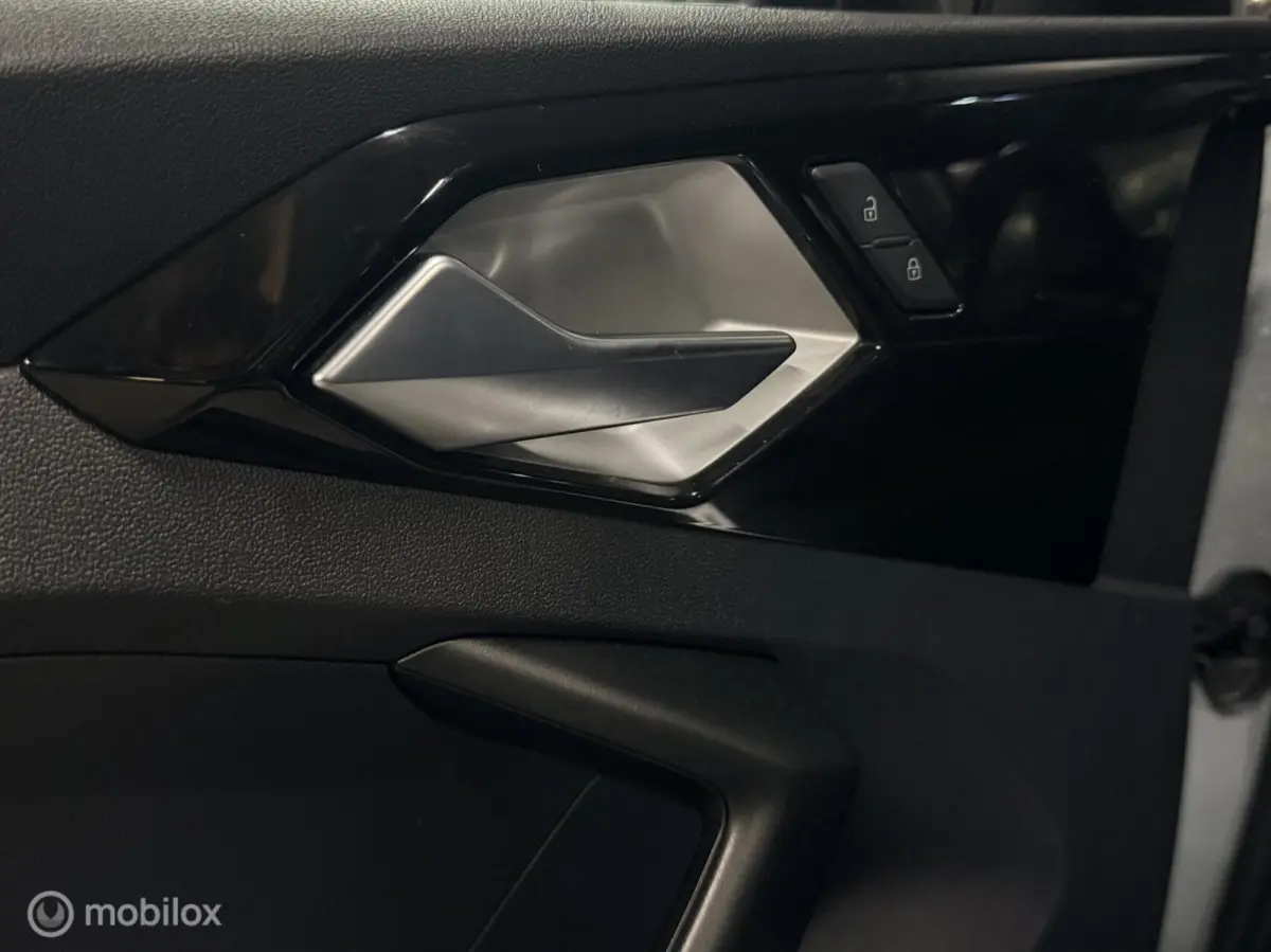 30 TFSI S edition carplay/stoelverwarming