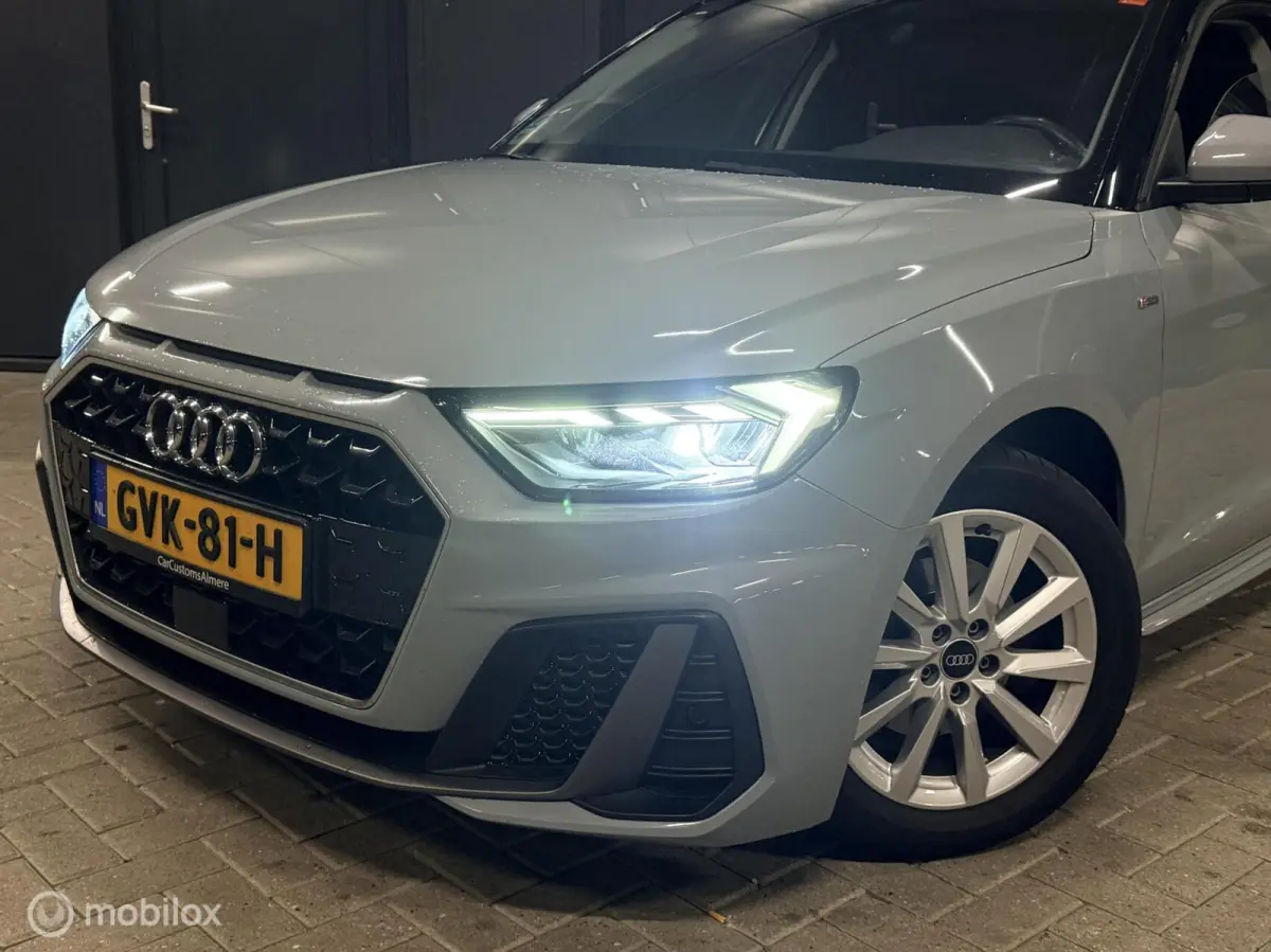30 TFSI S edition carplay/stoelverwarming