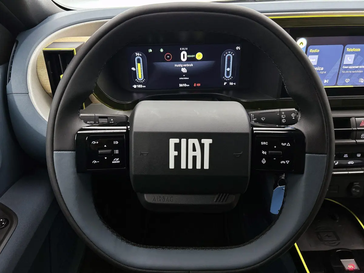 113pk La Prima 11 kW 44 kWh Automaat | Stoel-/Stuurverwarming | Camera | Stoel-/Stuurverwarming | LED Koplampen | DAB Ontvanger | Climate Control | Cruise Control | 17"LMV | Apple Carplay/An
