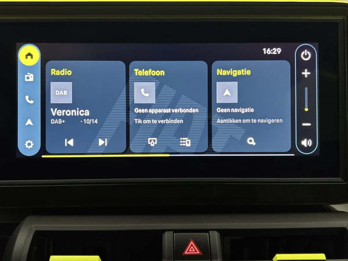 113pk La Prima 11 kW 44 kWh Automaat | Stoel-/Stuurverwarming | Camera | Stoel-/Stuurverwarming | LED Koplampen | DAB Ontvanger | Climate Control | Cruise Control | 17"LMV | Apple Carplay/An