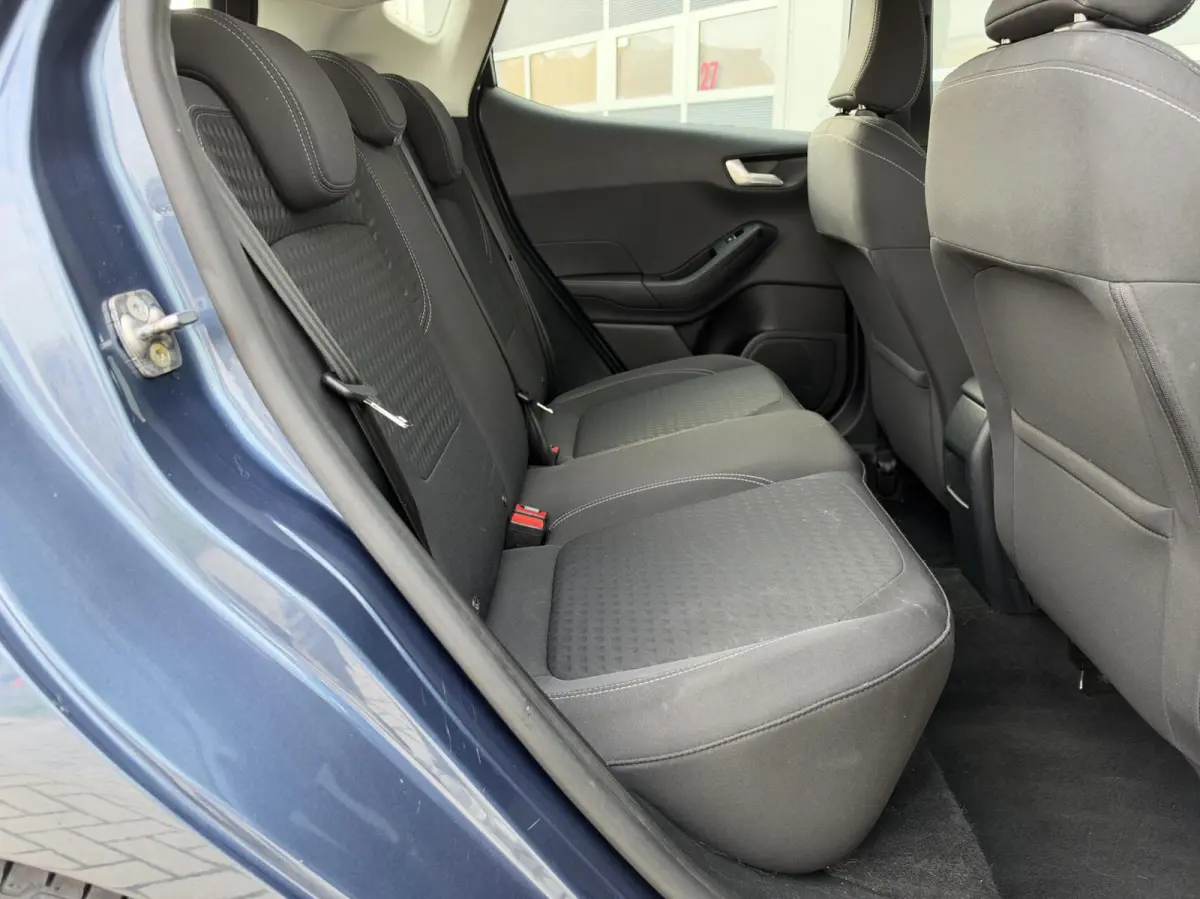 1.0 EcoBoost Titanium | LED | CarPlay | Navigatie | Cruise | Climate | Lichtmetaal | Sensoren
