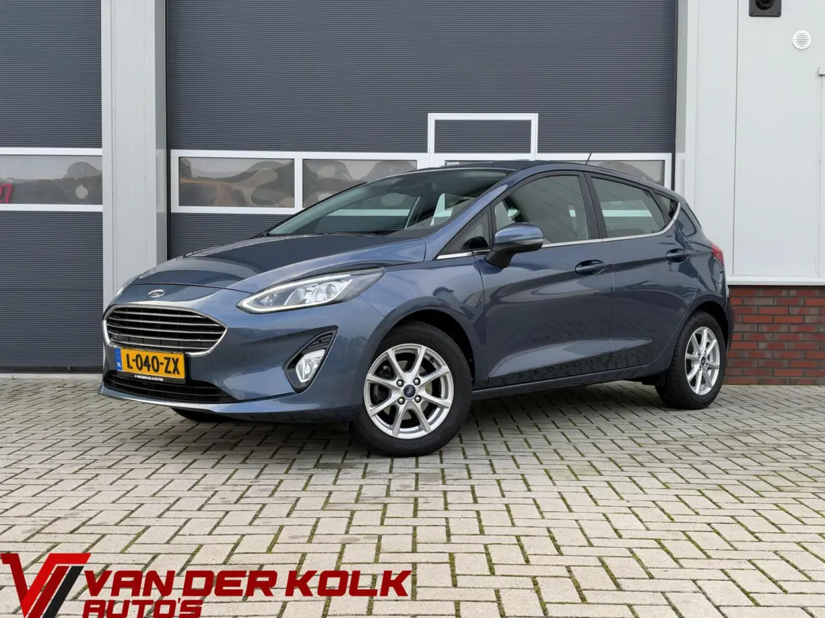 1.0 EcoBoost Titanium | LED | CarPlay | Navigatie | Cruise | Climate | Lichtmetaal | Sensoren