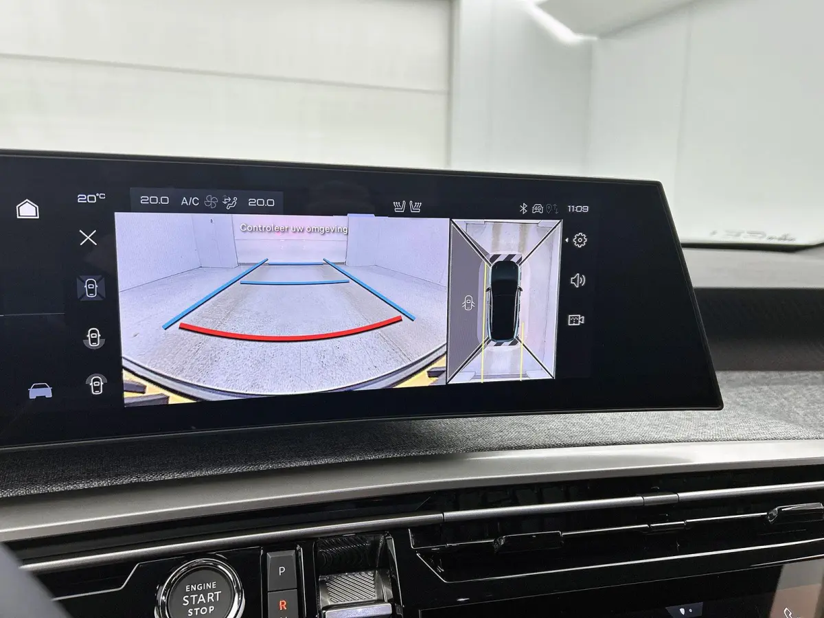 1.2 Hybrid 145pk Allure Automaat | Tot 8 Jaar Garantie | Navigatie | Adaptieve Cruise Control | Stoelverwarming | 360 Camera | LMV | AppleCarPlay/AndroidAuto | Climate Control | Virt.Cockpit
