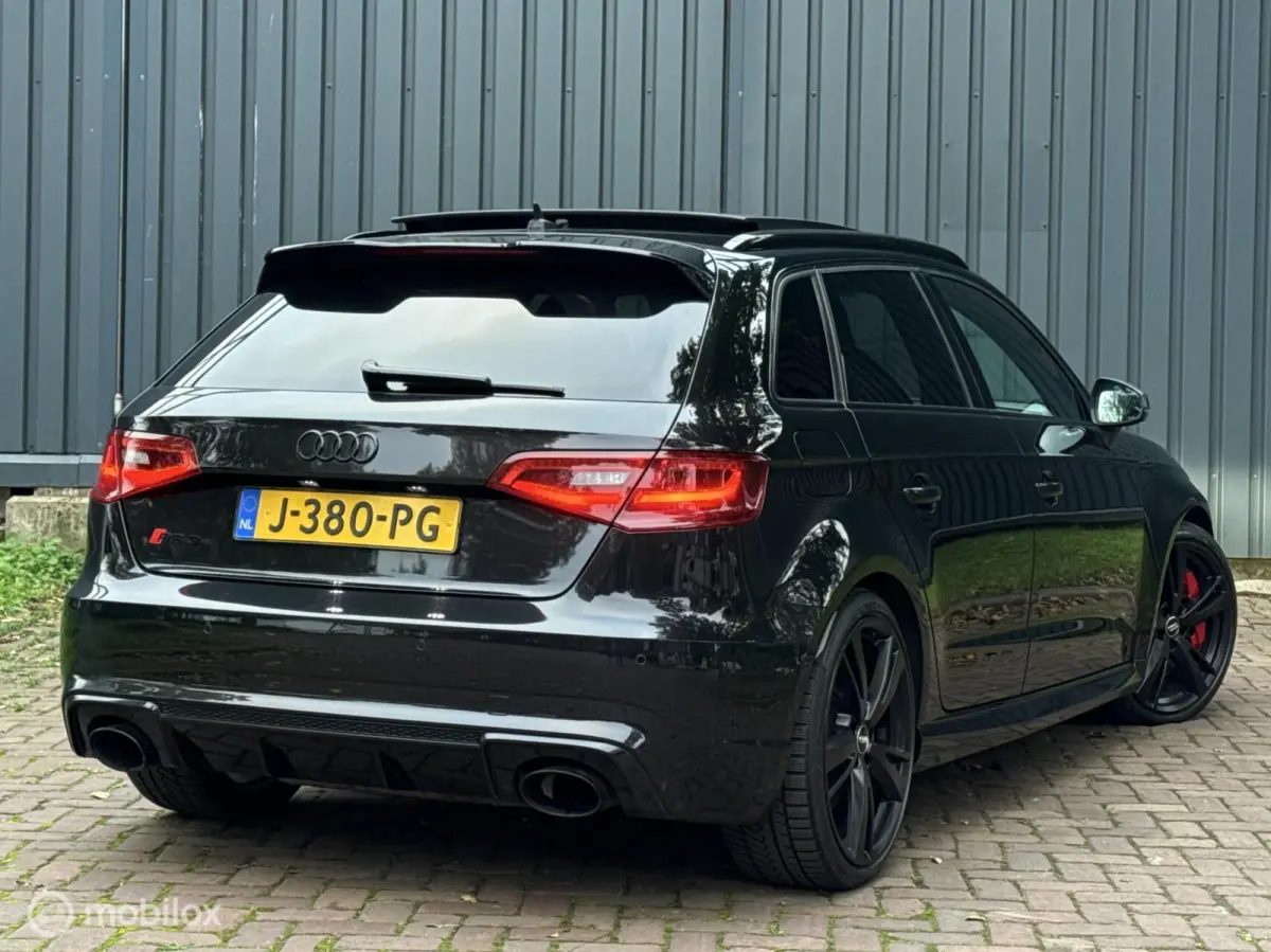RS3 2.5 TFSI Quattro|Pano|RS Seats|B&O|Stoelverw|Keyl