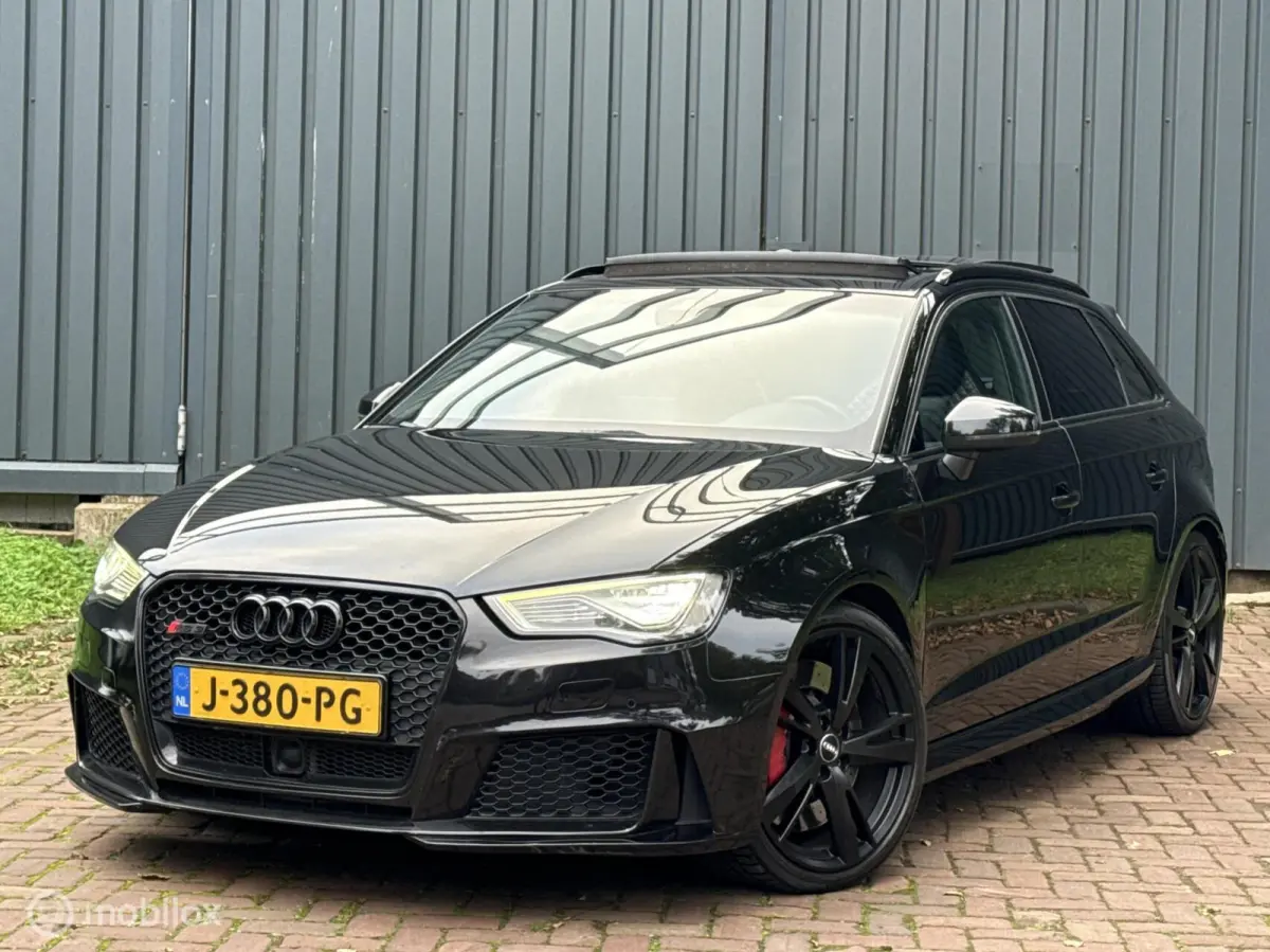 RS3 2.5 TFSI Quattro|Pano|RS Seats|B&O|Stoelverw|Keyl