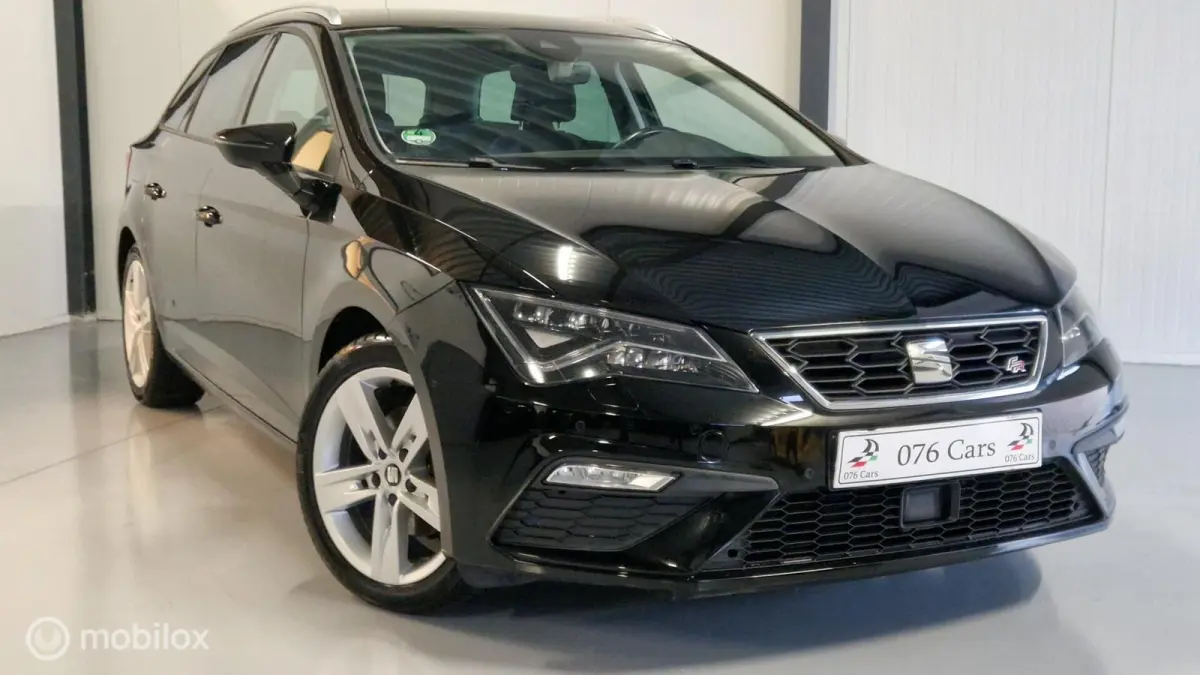 1.5 TSI FR CAMERA BEATS VIRTUAL COCKPIT LANE ASSIST