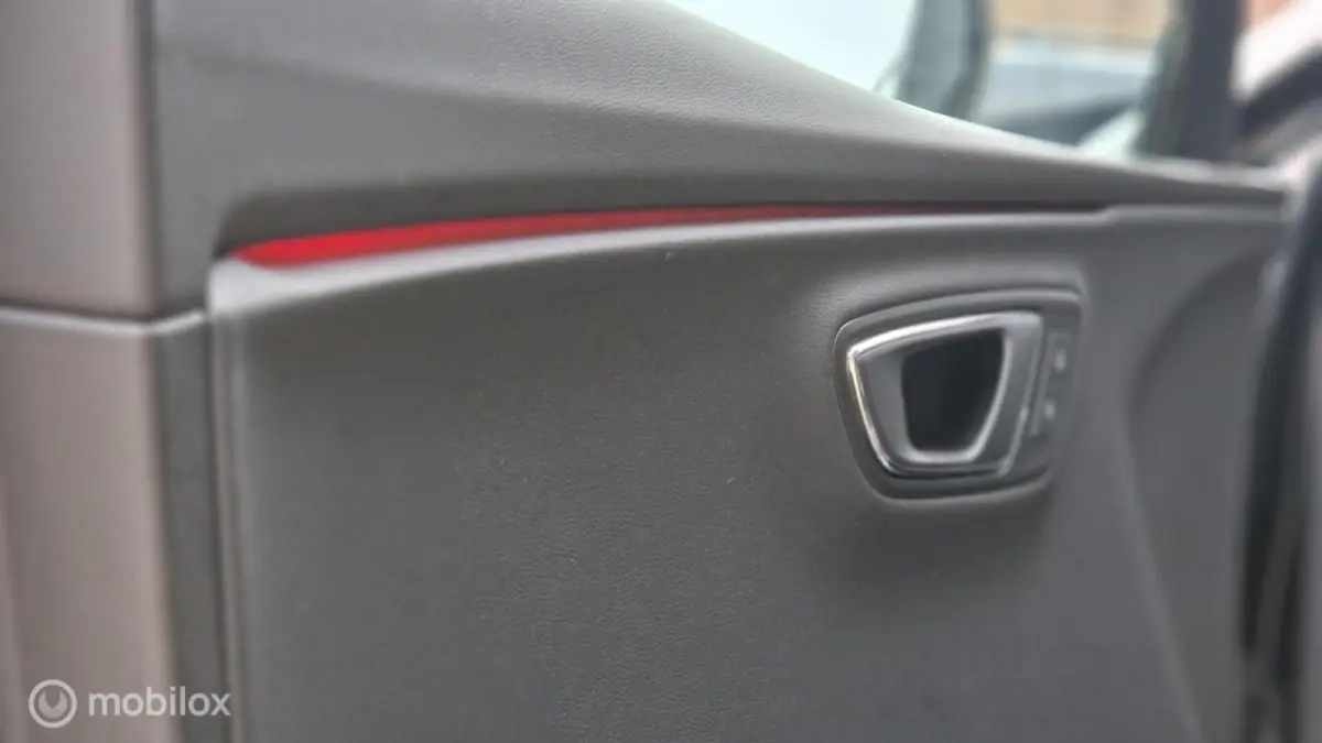 1.5 TSI FR CAMERA BEATS VIRTUAL COCKPIT LANE ASSIST