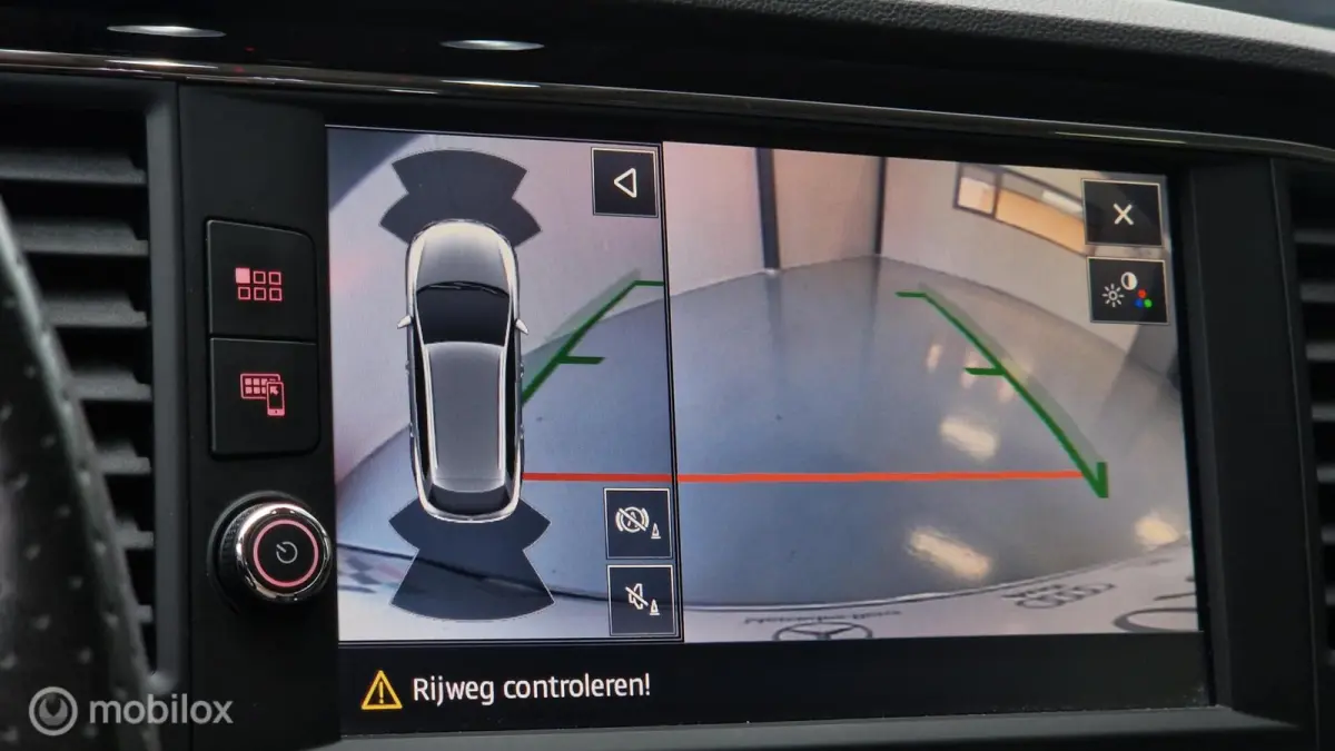 1.5 TSI FR CAMERA BEATS VIRTUAL COCKPIT LANE ASSIST