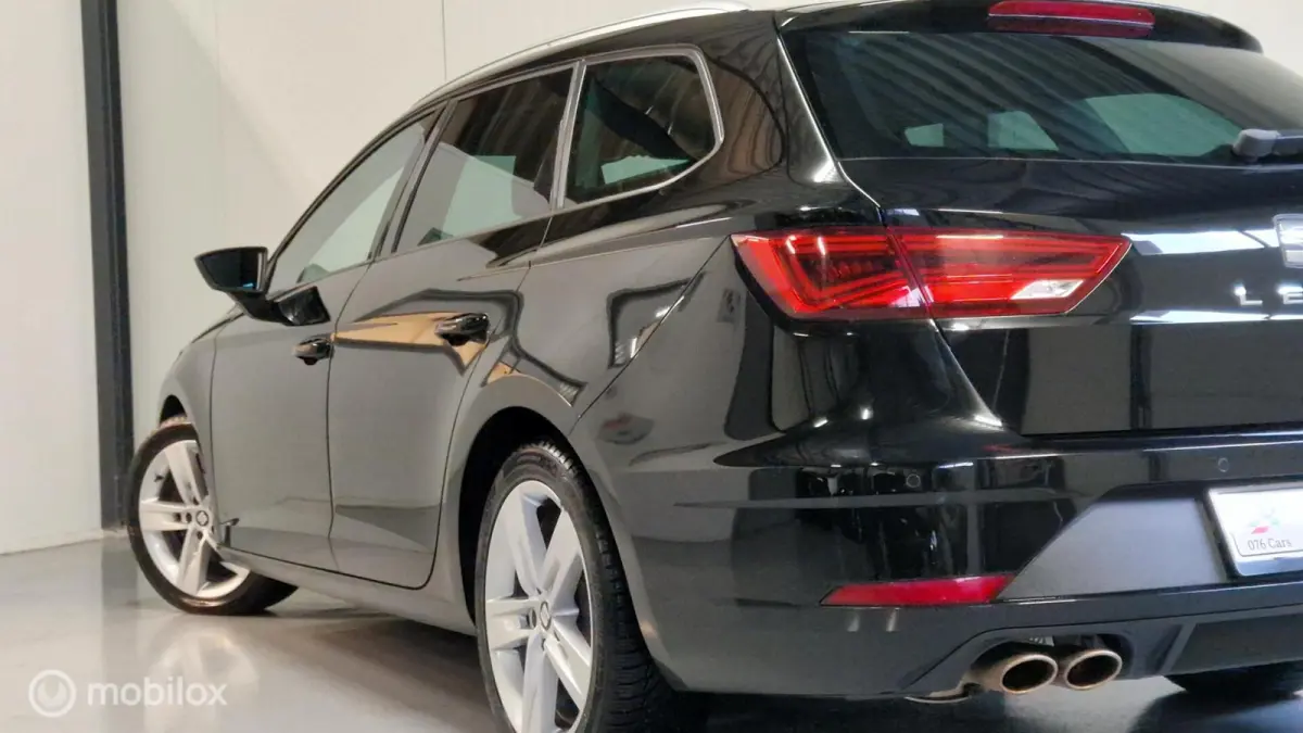 1.5 TSI FR CAMERA BEATS VIRTUAL COCKPIT LANE ASSIST
