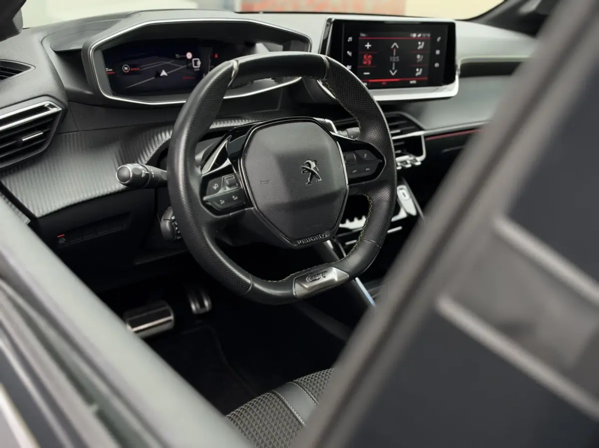 1.2 PureTech GT Automaat | Virtual Cockpit | Full LED | Camera | CarPlay | Climate | Cruise | Navigatie
