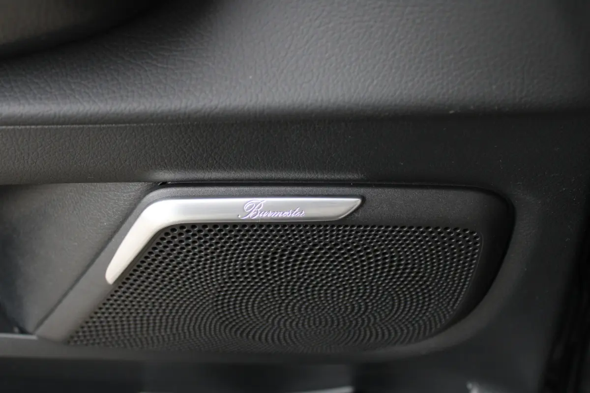 300d / DC / AMG / 4-Matic / bj2026 / Elec Stoelen / Luchtvering / Burmester / Vol Opties / NIEUWSTAAT
