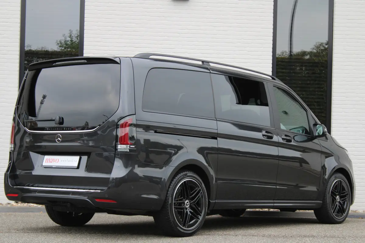 300d / DC / AMG / 4-Matic / bj2026 / Elec Stoelen / Luchtvering / Burmester / Vol Opties / NIEUWSTAAT