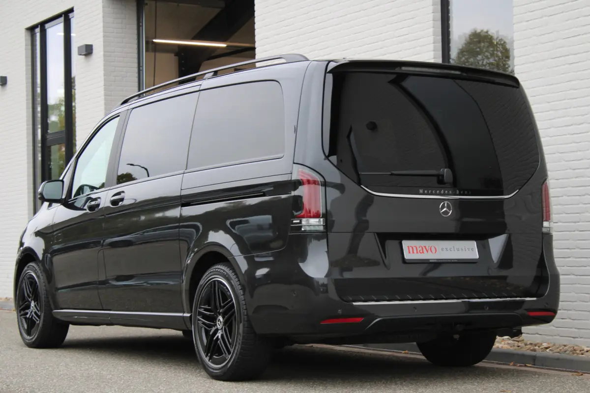 300d / DC / AMG / 4-Matic / bj2026 / Elec Stoelen / Luchtvering / Burmester / Vol Opties / NIEUWSTAAT