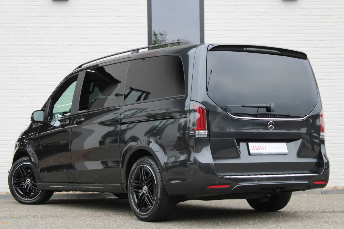 300d / DC / AMG / 4-Matic / bj2026 / Elec Stoelen / Luchtvering / Burmester / Vol Opties / NIEUWSTAAT