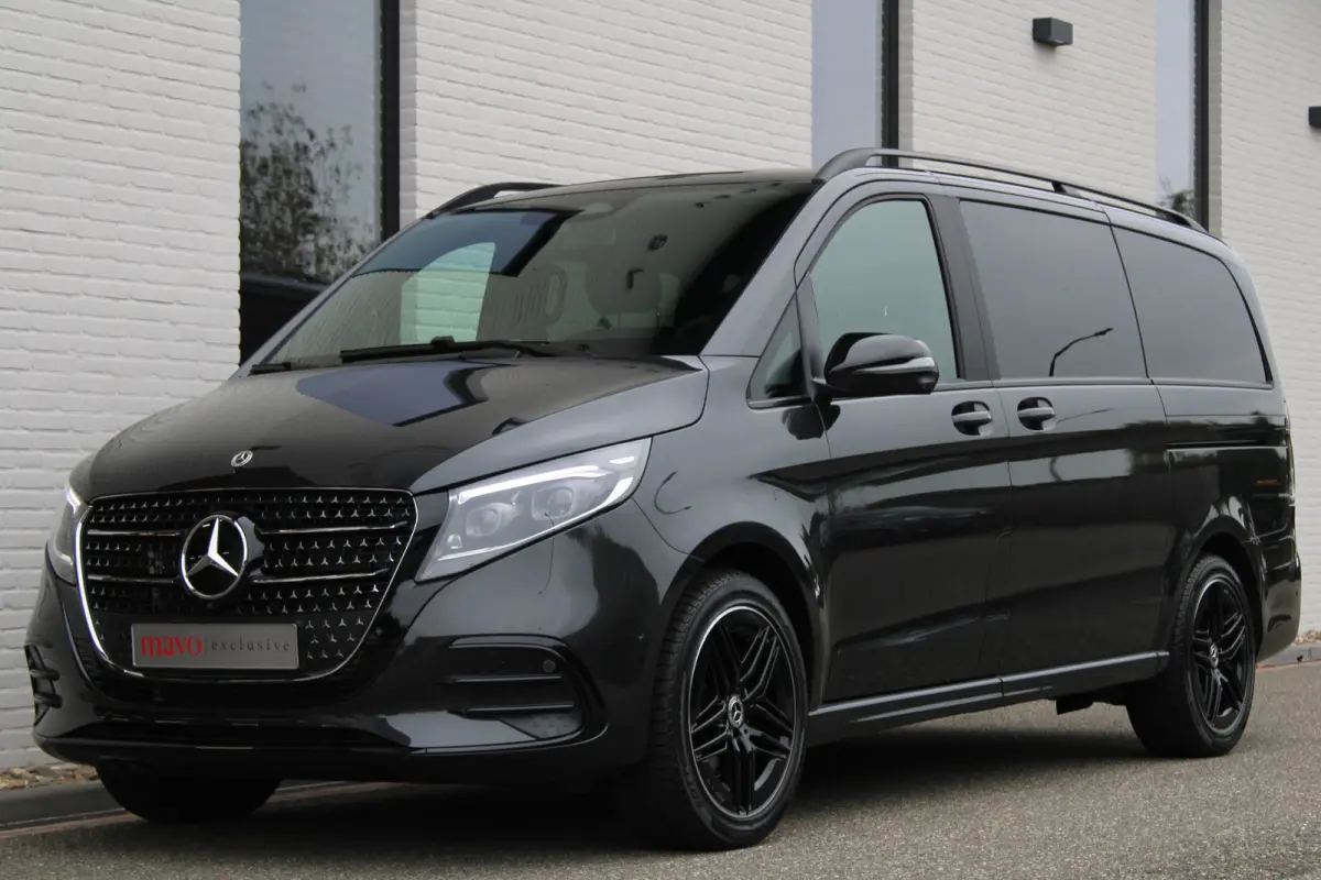 300d / DC / AMG / 4-Matic / bj2026 / Elec Stoelen / Luchtvering / Burmester / Vol Opties / NIEUWSTAAT