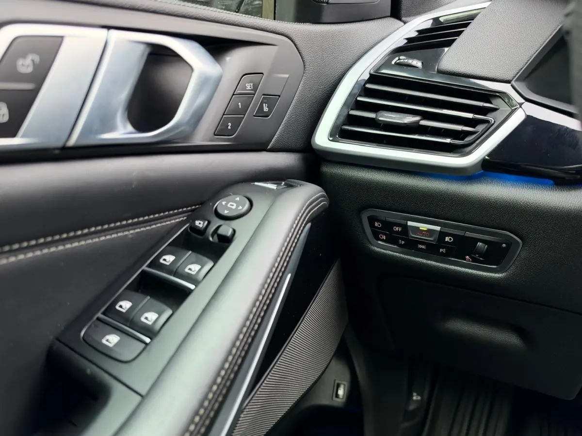 xDrive45e High Executive | BMW Laser LED | Harman/Kardon | Panorama | 360 Camera | Leder | CarPlay