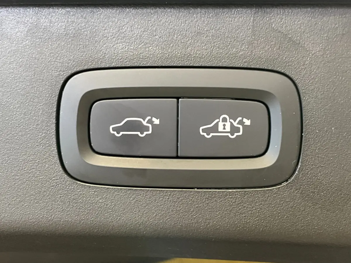 1.5|PHEV|NL-AUTO|NAP|BLUE|PANO|ACC|CAMERA|ANDROID/CARPLAY|STOELVERW|INFINITY AUDIO|MEMORY|ELEK. A-KLEP + INTERIEUR|