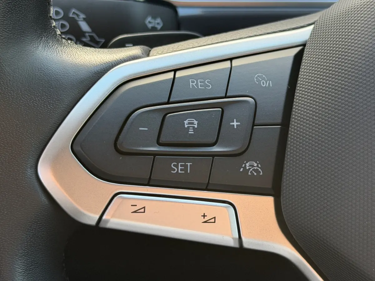 1.5 TSI 150pk DSG Style | Trekhaak | Camera | Navi | 4-season | Elek. Achterklep | Dode hoek | Rijklaar incl. garantie