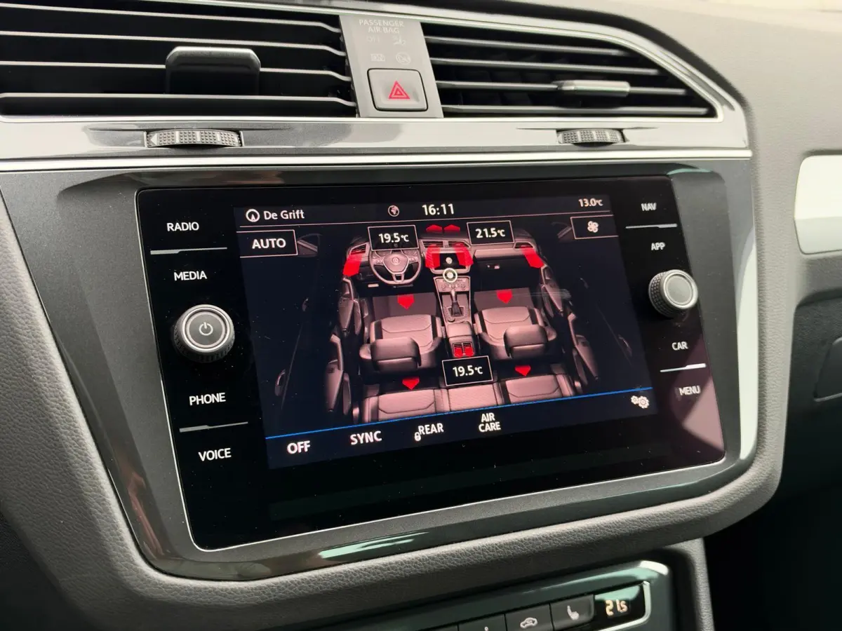 1.5 TSI Life Business | LED | Adaptive Cruise | CarPlay | Navigatie | Climate | Stoelverwarming