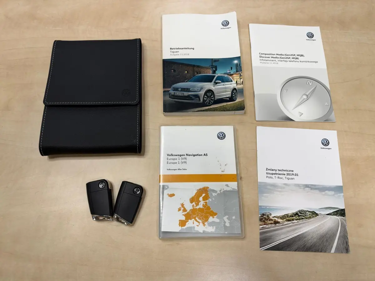 1.5 TSI Life Business | LED | Adaptive Cruise | CarPlay | Navigatie | Climate | Stoelverwarming