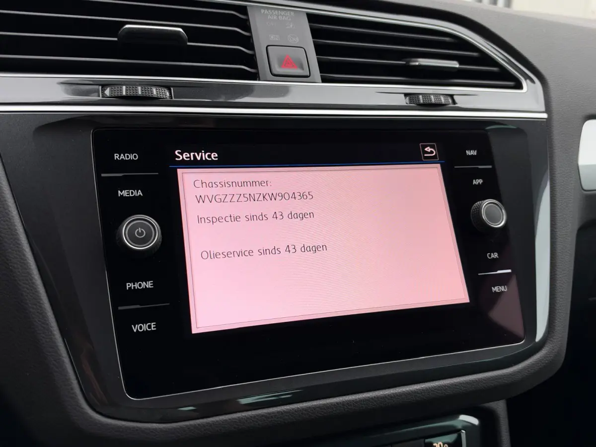 1.5 TSI Life Business | LED | Adaptive Cruise | CarPlay | Navigatie | Climate | Stoelverwarming