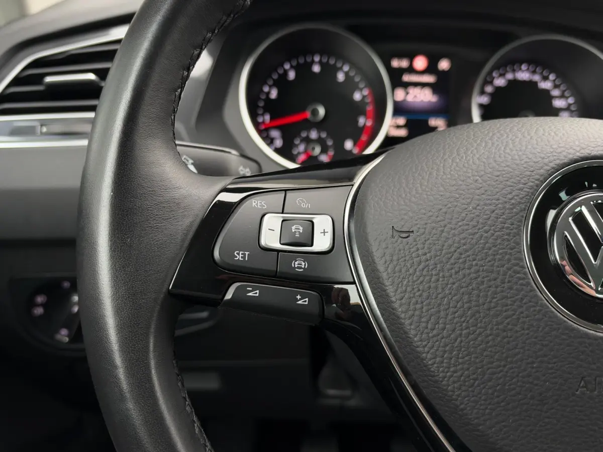 1.5 TSI Life Business | LED | Adaptive Cruise | CarPlay | Navigatie | Climate | Stoelverwarming