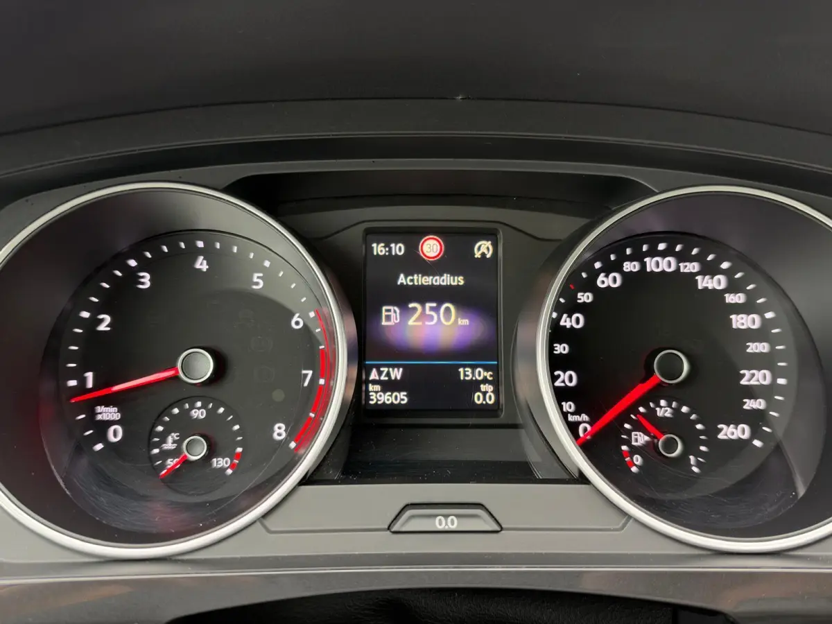 1.5 TSI Life Business | LED | Adaptive Cruise | CarPlay | Navigatie | Climate | Stoelverwarming