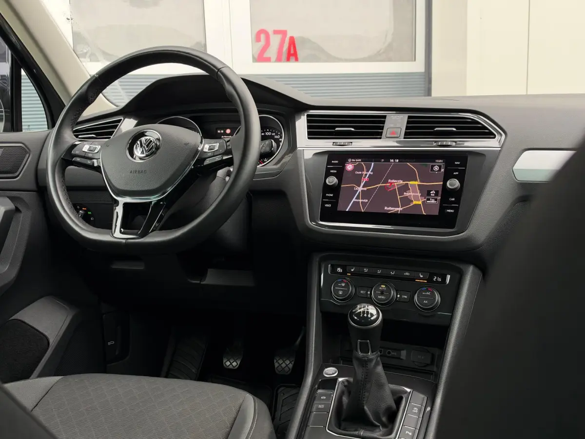 1.5 TSI Life Business | LED | Adaptive Cruise | CarPlay | Navigatie | Climate | Stoelverwarming
